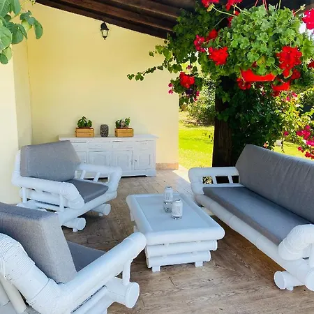 Chanel Garden Relaxation