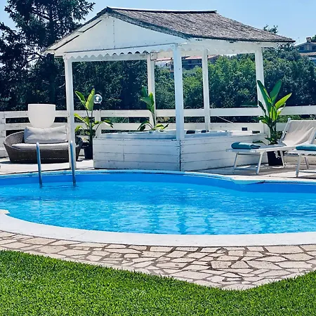 Chanel Garden Relaxation Villa Formello